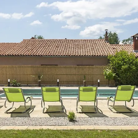 Luka וילה Nedeščina