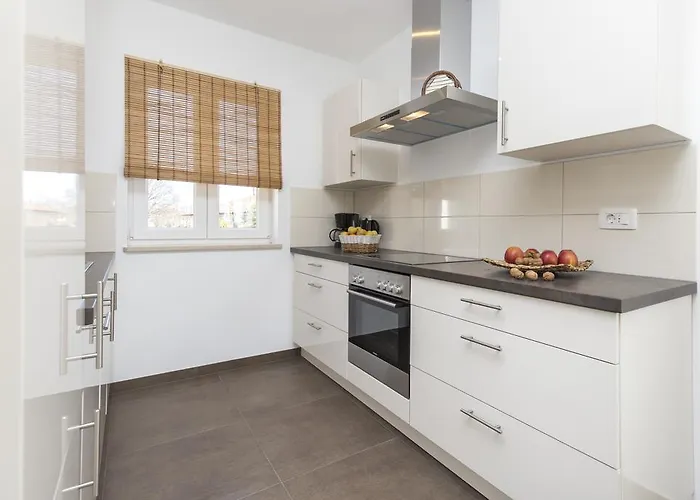 Luka 빌라 Nedeščina